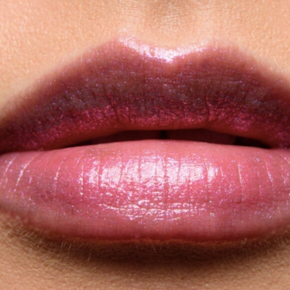 TOO FACED LA CRÈME MYSTICAL EFFECTS lipstick - Mermaid Tears - Picture 4 of 7